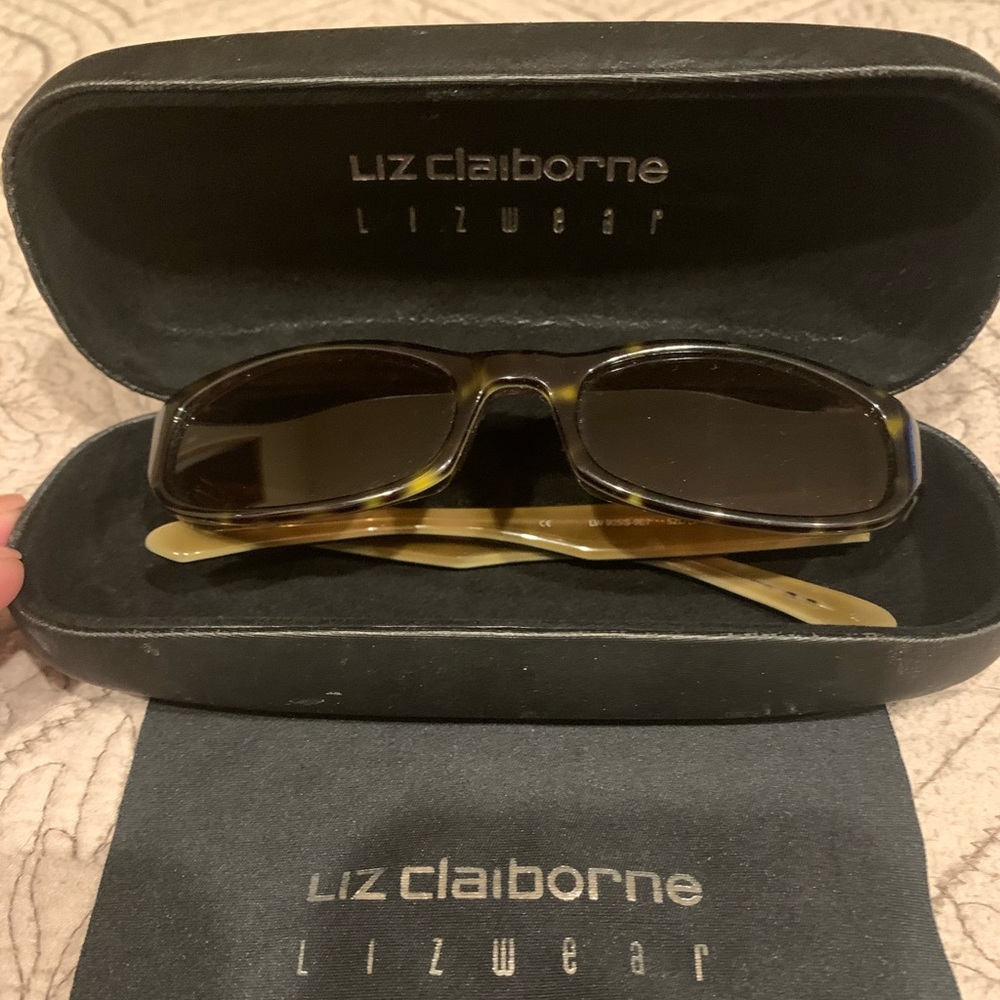 Lizwear Tortoise Shell Sunglasses